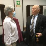 Dr. Vidáné Dr. Szücs Mária (b), a szekszárdi kórház orvos igazgatója és Prof. Dr. Nyárády József (j), a konferencia szünetében. Fotó: tmkorhaz