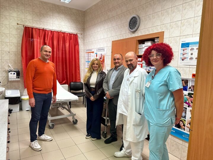 Egymillió forintos támogatást kapott kórházunk